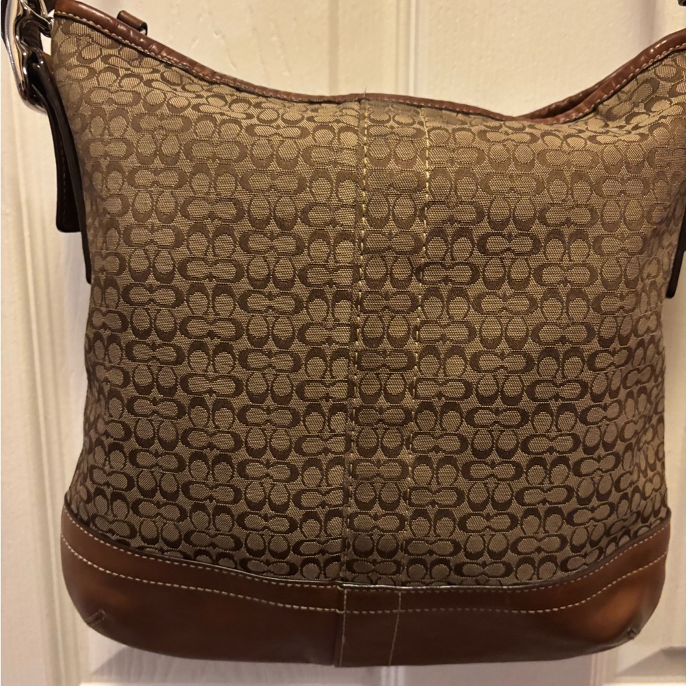 Coach VINTAGE F066-F10417 Signature Mini C Tan Canvas/Leather Shoulderbah VGUC - Picture 8 of 14